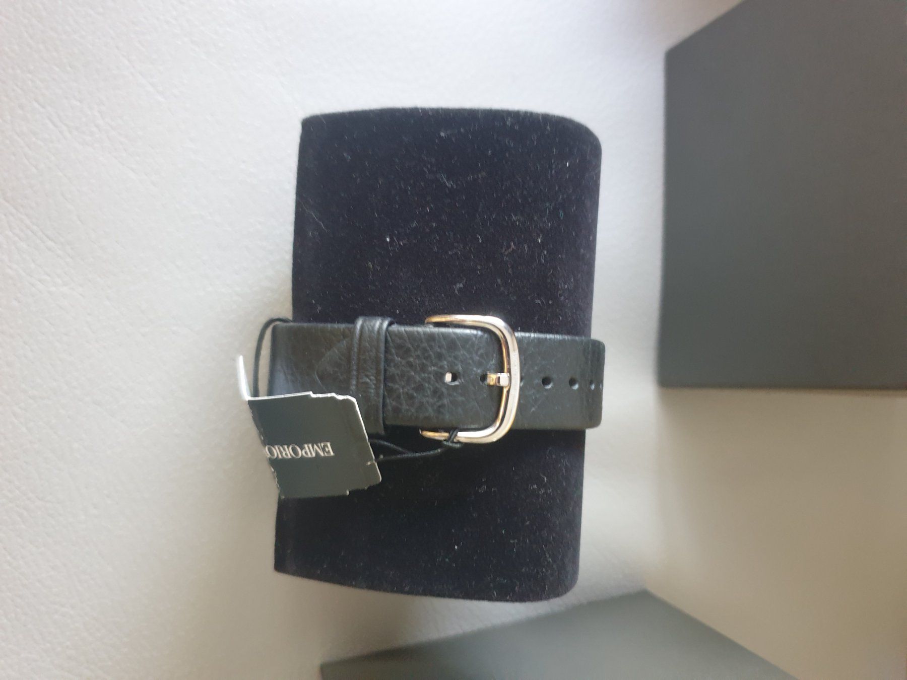 Armani Orologi: Neu montre Armani – Nuovo e nell'imballaggio originale da Fribourg venduto da mal_8zjh 4