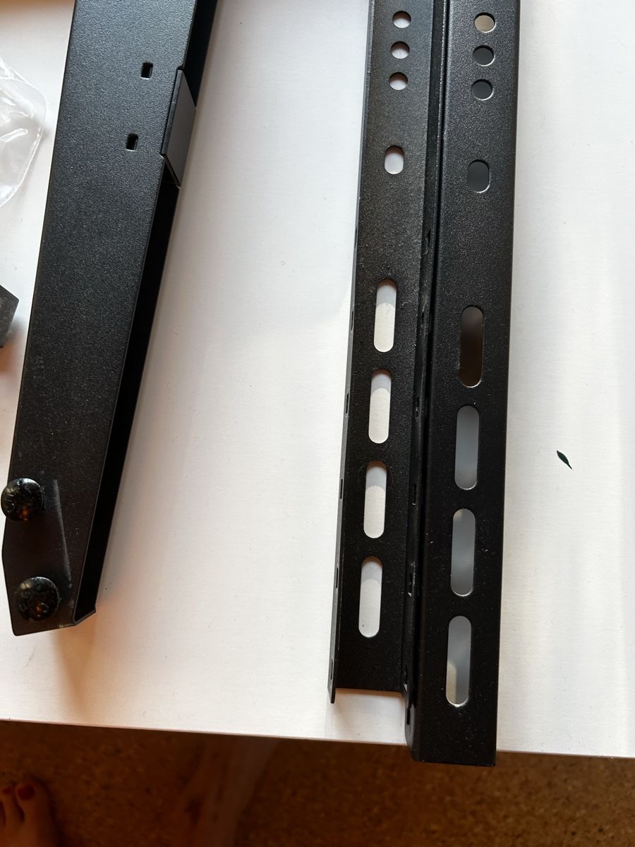 Philips Supporti a parete: TV Stand Halterung neigbar schwarz – Usato da Laufen venduto da belleskulptur 1