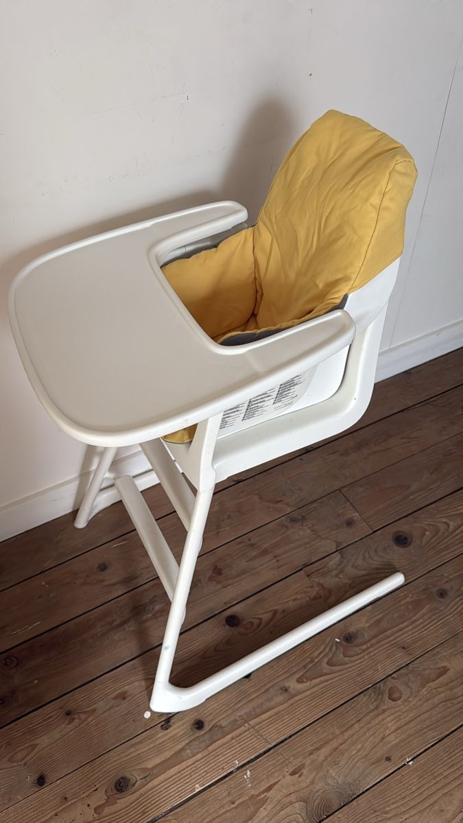 Ikea Seggioloni: Ikea Kinderhochstuhl mit Sitzkissen – Usato da Bern venduto da doc_868t 1