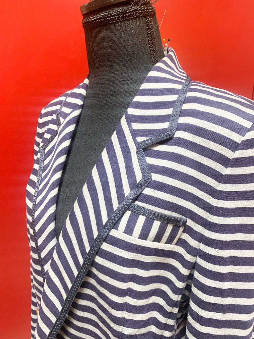 Escada Giacche: Blazer ESCADA Taille 38 – Usato da Genthod venduto da Lou_Jin 2