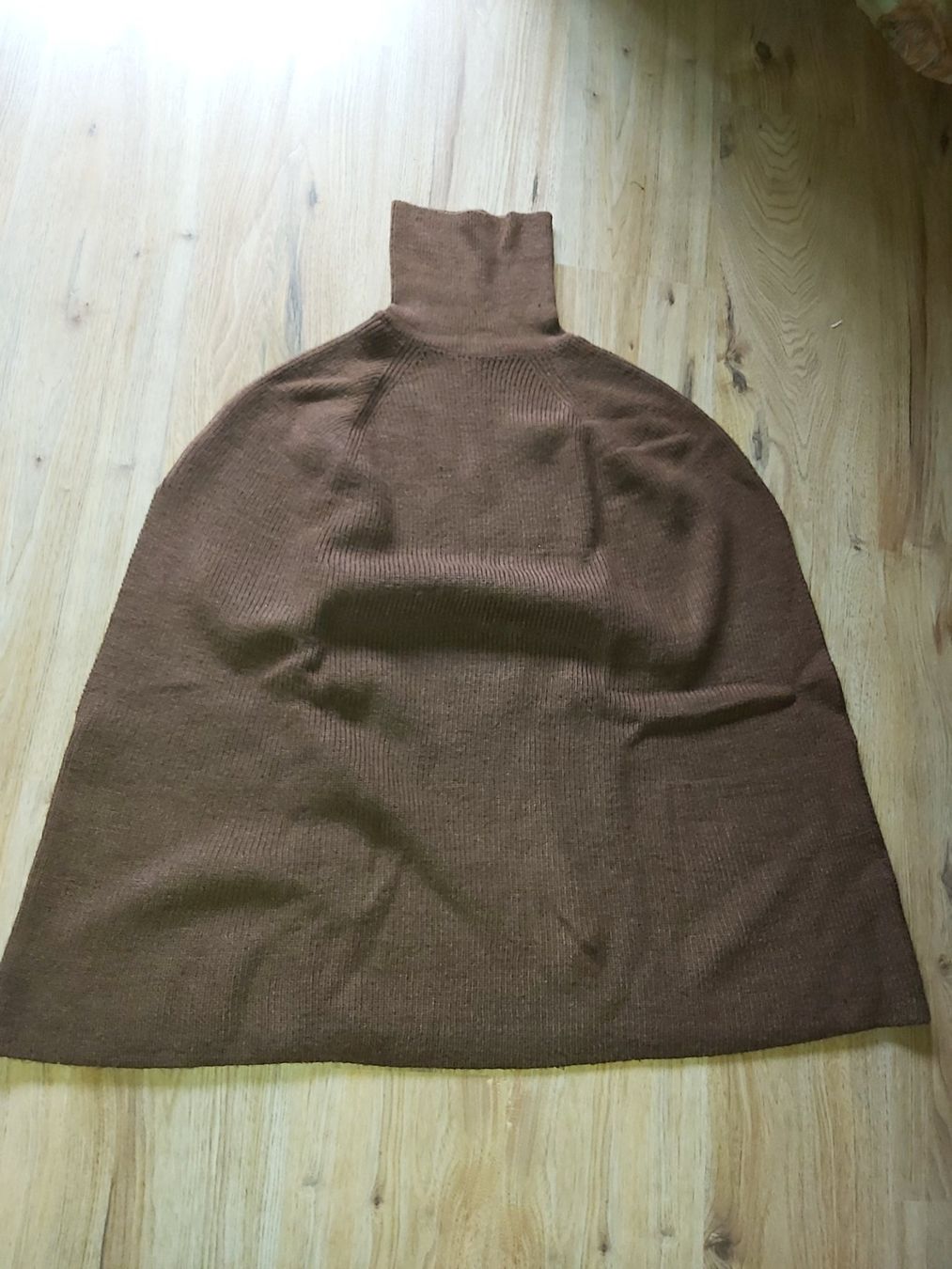 Autres vêtements femmes: Pull poncho – D'occasion à La Rippe par veromaud 1