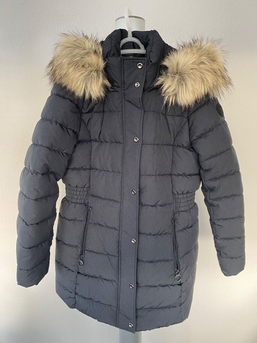 Only Giacche: Winterjacke Damen ONLY Gr. M, NEU! – Nuovo (secondo la descrizione) da Uster venduto da Aragog