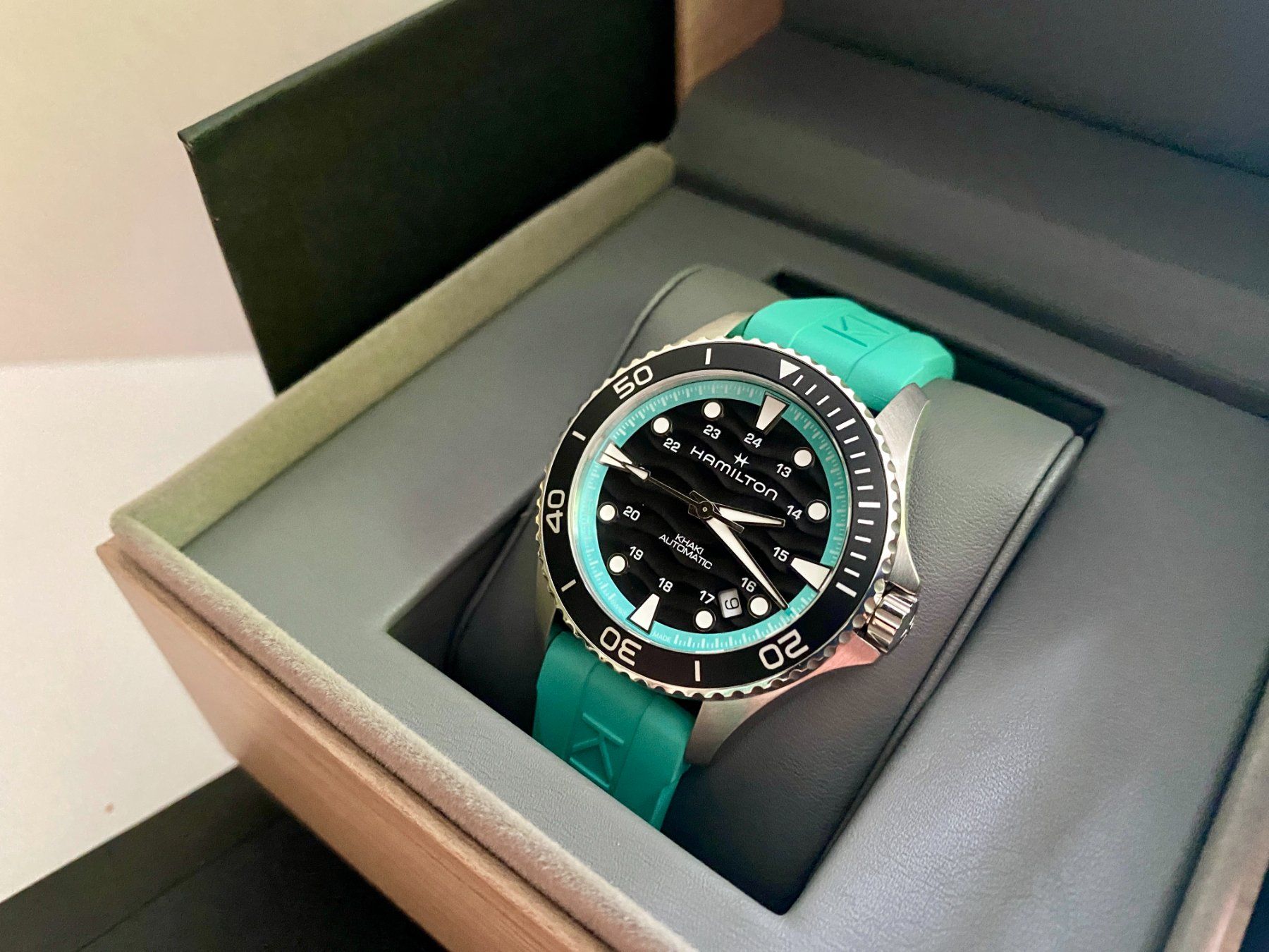 Hamilton Orologi: Hamilton Khaki Navy Scuba Auto New ! – Nuovo (secondo la descrizione) da Genthod venduto da Fejmeo 7