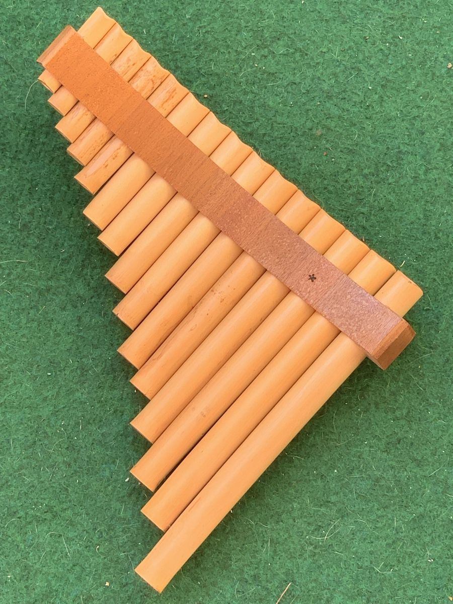 Musikinstrumente: Panflöte mit 15 Pfeifen  – Gebraucht aus Wangen b. Olten von Finolino28 1