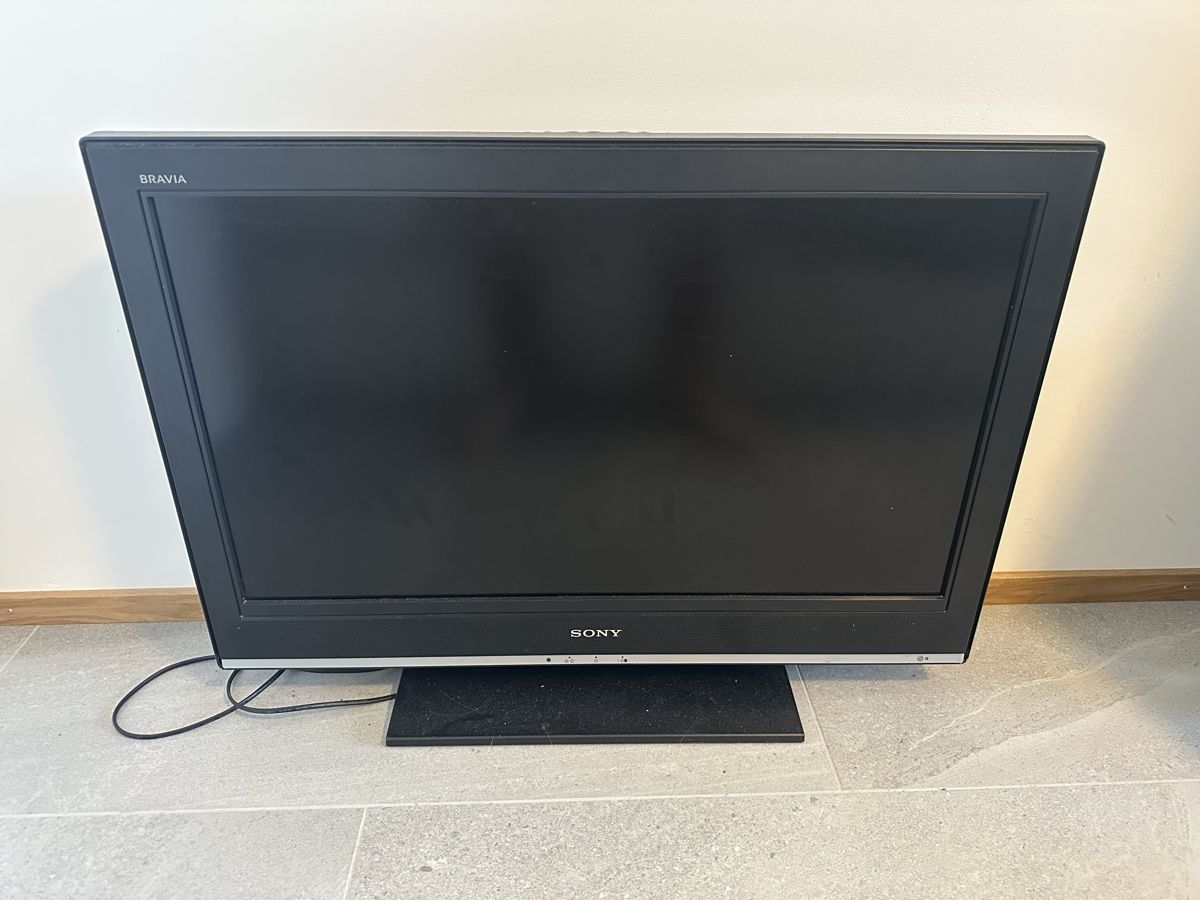 Fernseher: Fernseher Sony Bravia mit Standfuss  – Gebraucht aus Fahrwangen von lya_n6l6