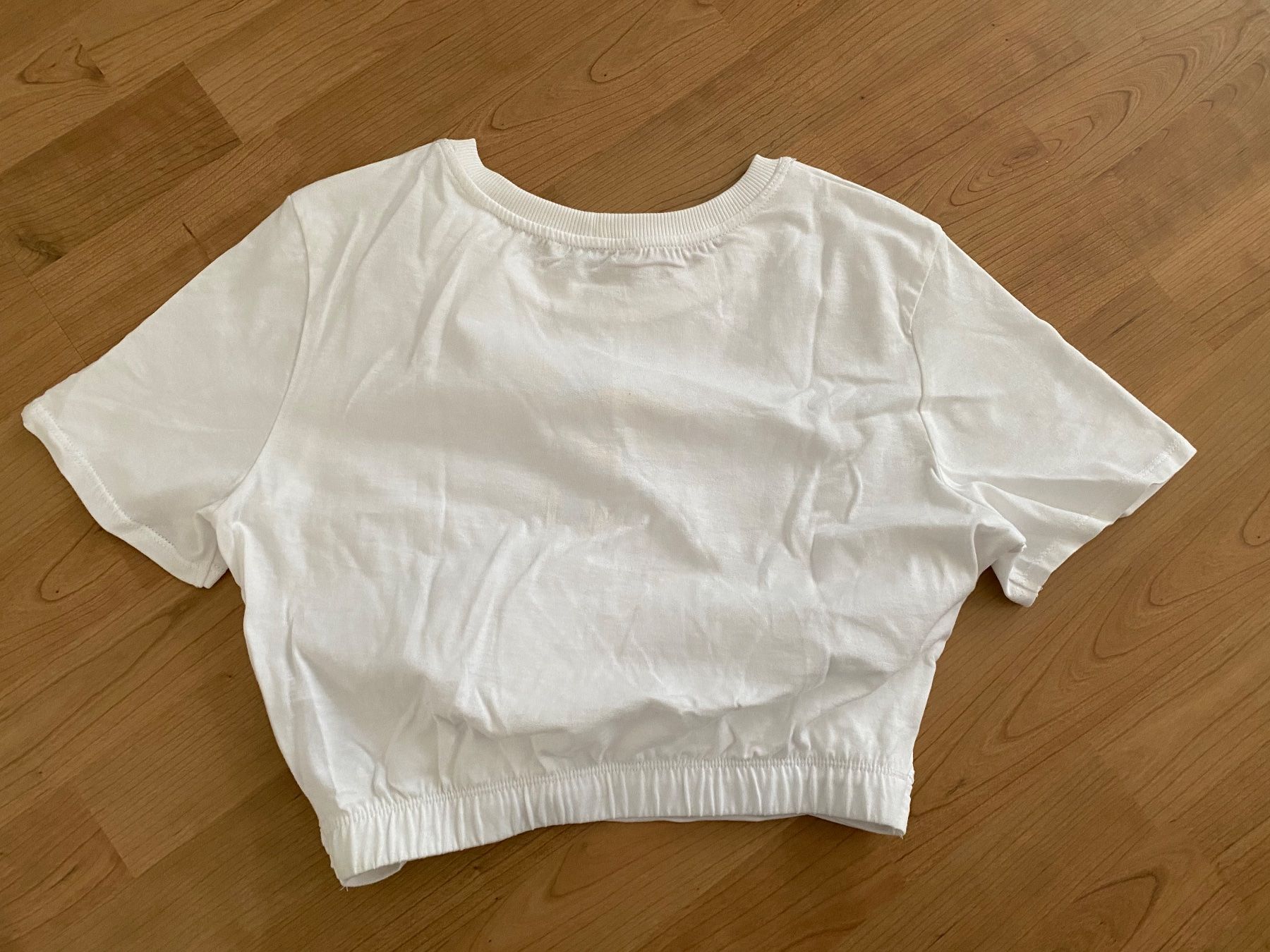 Zara T-shirt: Zara Croptop Grösse M – Usato da Gossau SG venduto da MRS13 1