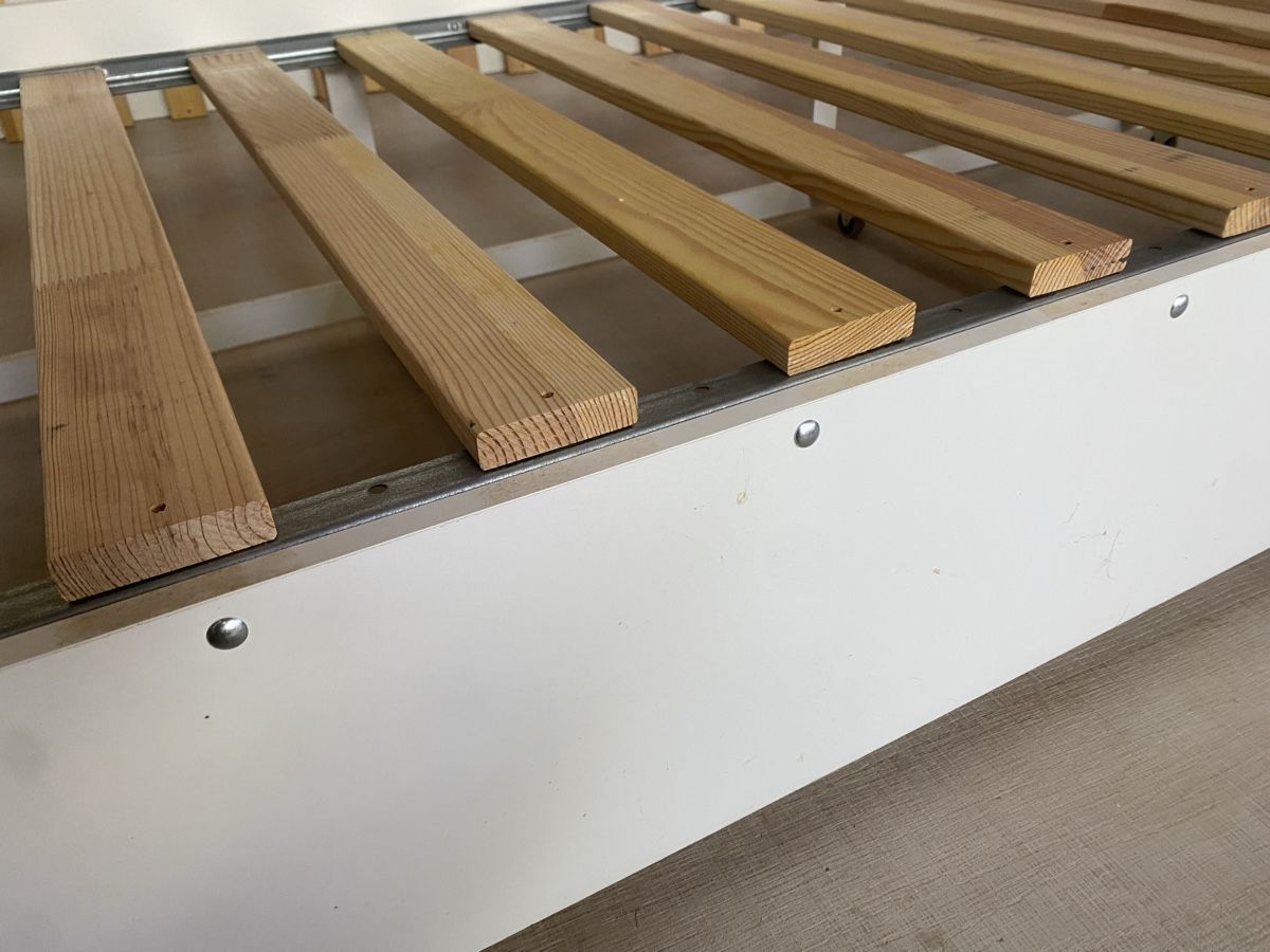 Betten: Hemnes Bett ausziehbar  – Gebraucht aus Münchringen von Asnuf 4