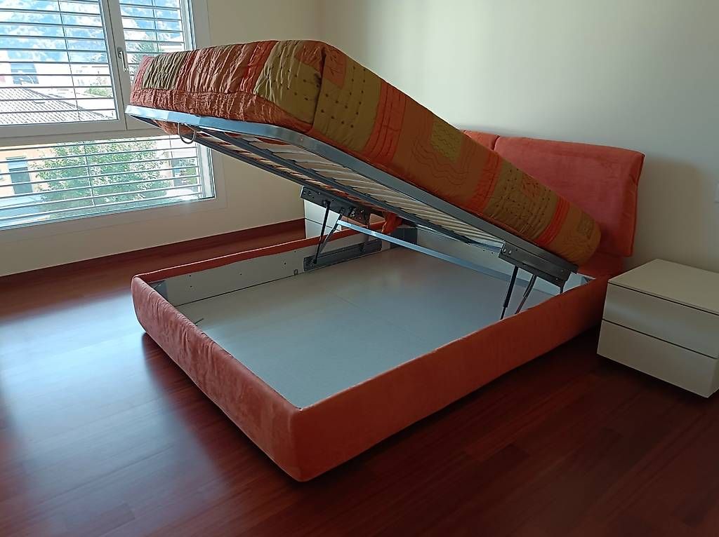 Letti: Letto matrimoniale compl. | Doppelbett | Lit double – Usato da Giubiasco venduto da pat_6qrv 3