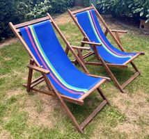 2 Vintage Liegestühle Strandsessel Holz blau gestreift 