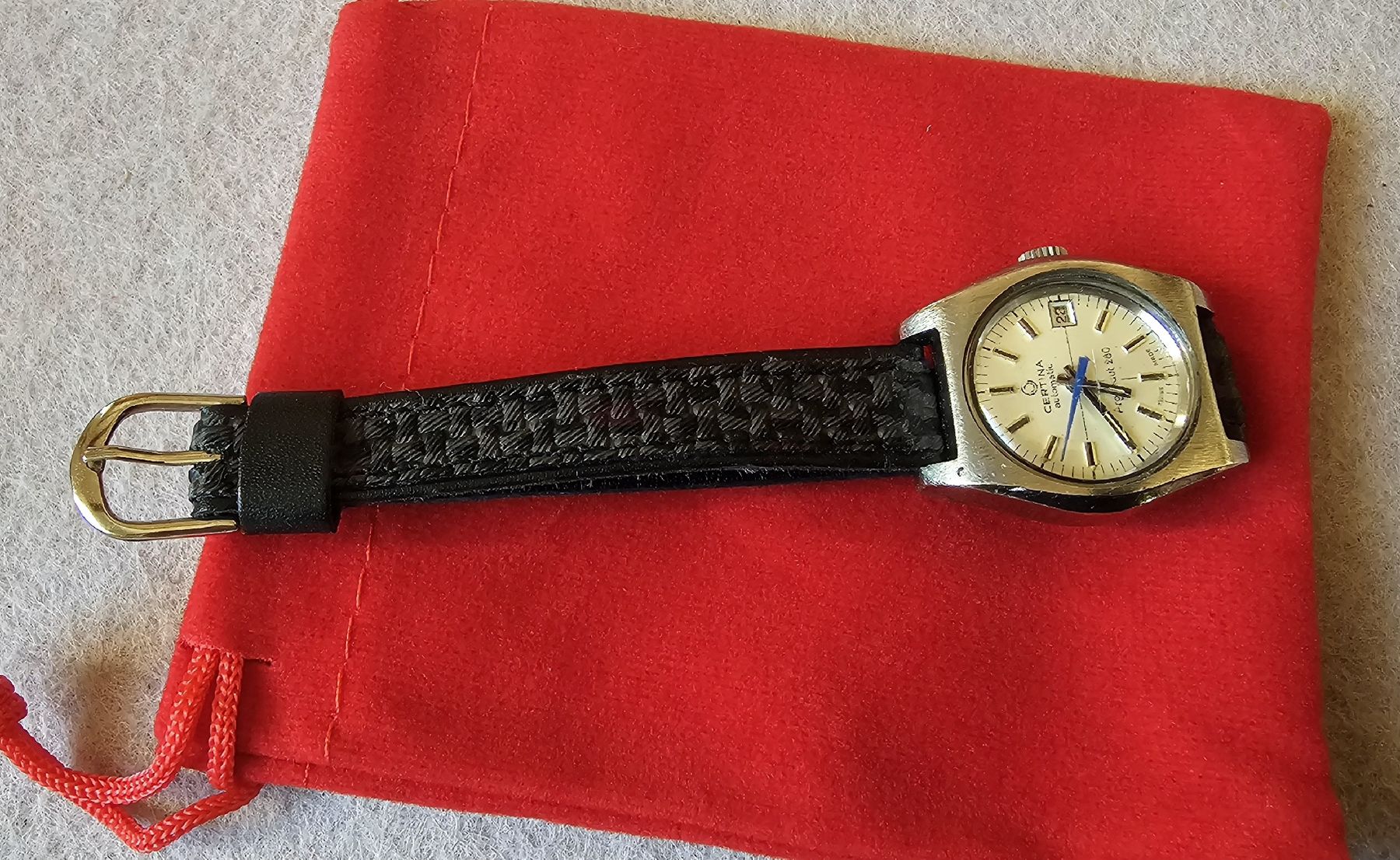 Certina Orologi: CERTINA Automatic Swiss Made Elegante Damenuhr 26mm – Usato da Speicher venduto da Swisswtch 9
