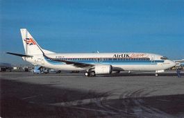 Schöne Ansichtkarte Aviatik BOEING 737-4YO AIR UK LEISURE