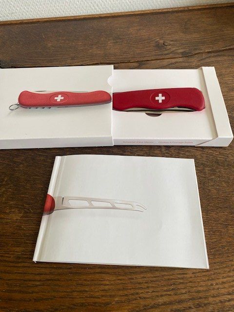 Victorinox Taschenmesser: VICTORINOX  KÄSEMESSER – Neu (gemäss Beschreibung) aus Chur von silbermon 4