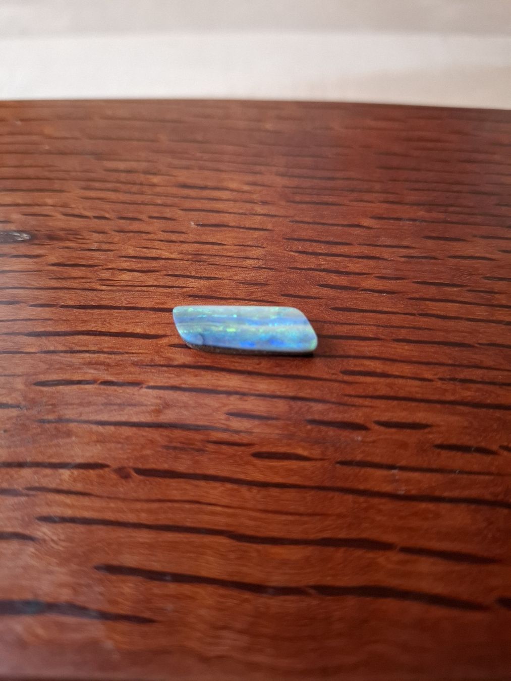 Pietre preziose: Boulder Opal – Usato da Udligenswil venduto da Volvo960 2