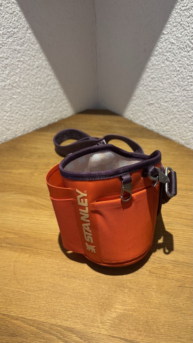 Stanley Borse: Stanley Quencher Carry Bag – Nuovo (secondo la descrizione) da Dinhard venduto da emi_6jdk 1