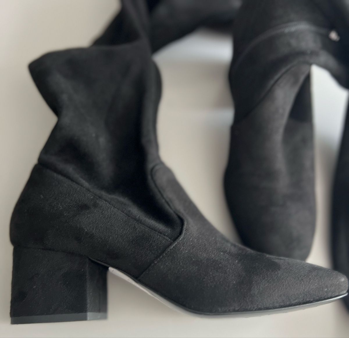 Marc Cain Damenschuhe: Marc Cain Overknee-Stiefel Gr.36 – Gebraucht aus chur von Ika11 2