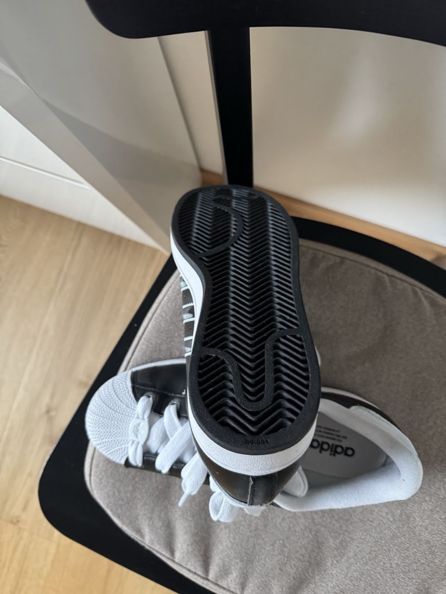 Adidas Herrenschuhe: Adidas Sneaker Schwarz-Weiss – Neu (gemäss Beschreibung) aus Basel von Americana60 3