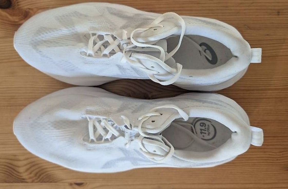 Asics Scarpe da uomo: ASICS N0VOBLAST Grösse 45 – Nuovo (secondo la descrizione) da HORN venduto da Beat2fast4you 2