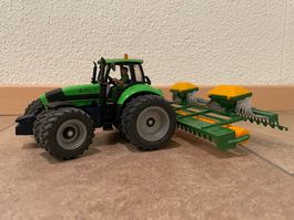 SIKU Deutz 210 Agrotron mit Amazone Säkombination
