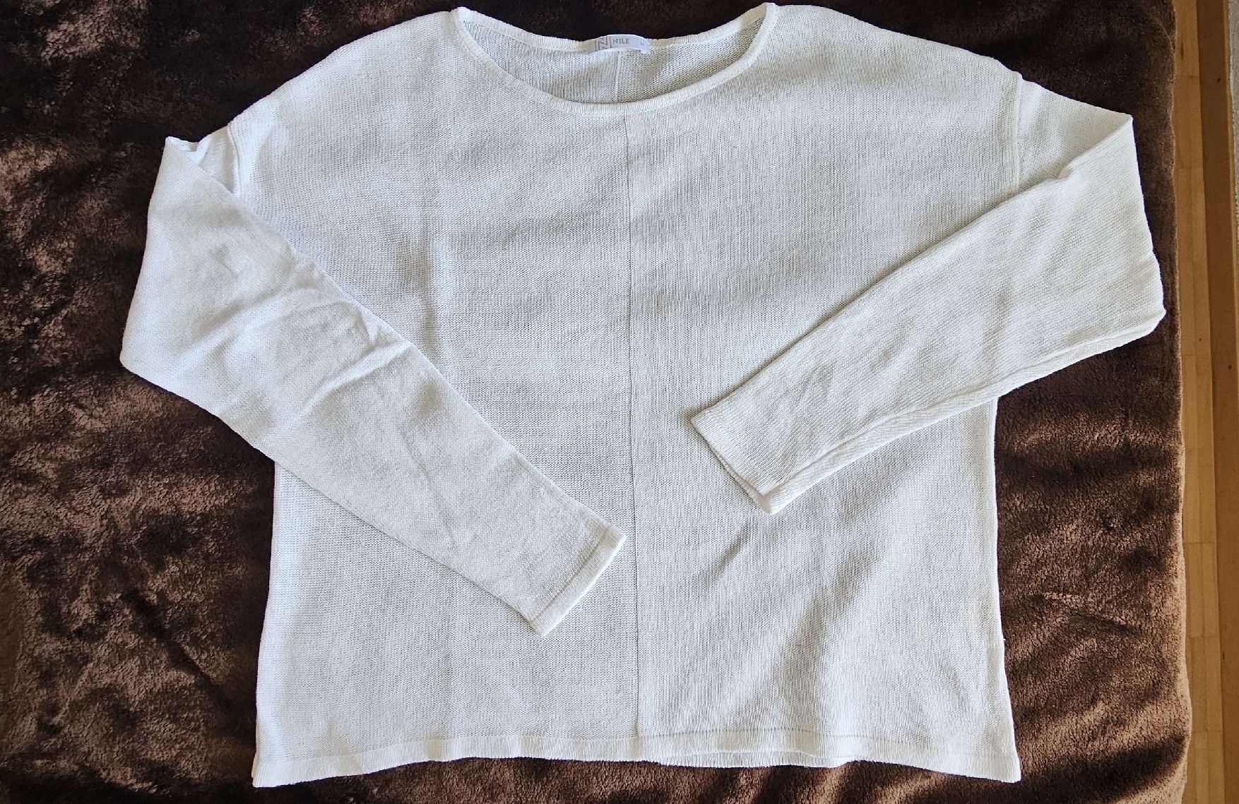 Nile Maglioni & Felpe: Leichter Sommerpullover von Nile, Grösse M, Top Zustand – Usato da Kollbrunn venduto da Antikmann