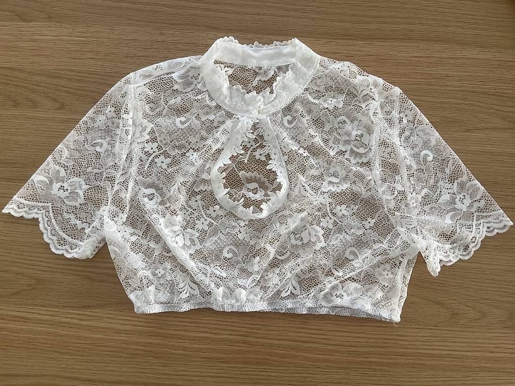 Camicette: Dirndlbluse weiss ca. Gr. L Oktoberfest – Nuovo (secondo la descrizione) da Reinach BL venduto da present4you