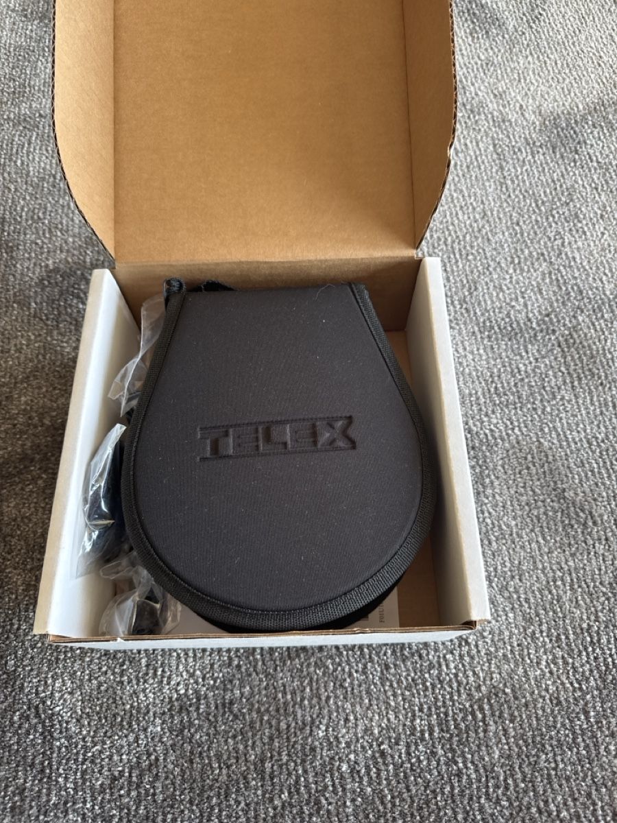 Cuffie: Telex Airman 8+ Headset - neu - Inkl. Case! – Nuovo e nell'imballaggio originale da Oberwil b. Zug venduto da Safouh 2