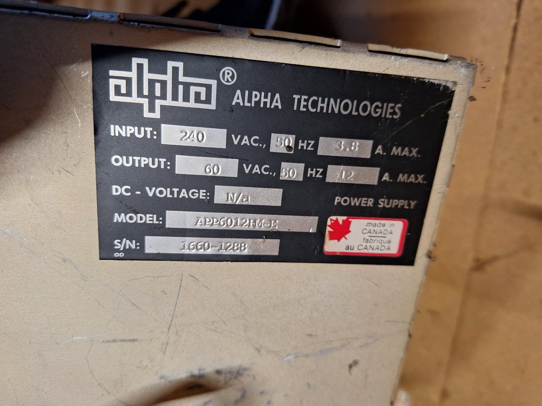 Ladegeräte: Alfa Technologies Netzteil 60VAC 12 A ungeprüft – Gebraucht aus Zürich von Lemon007 1