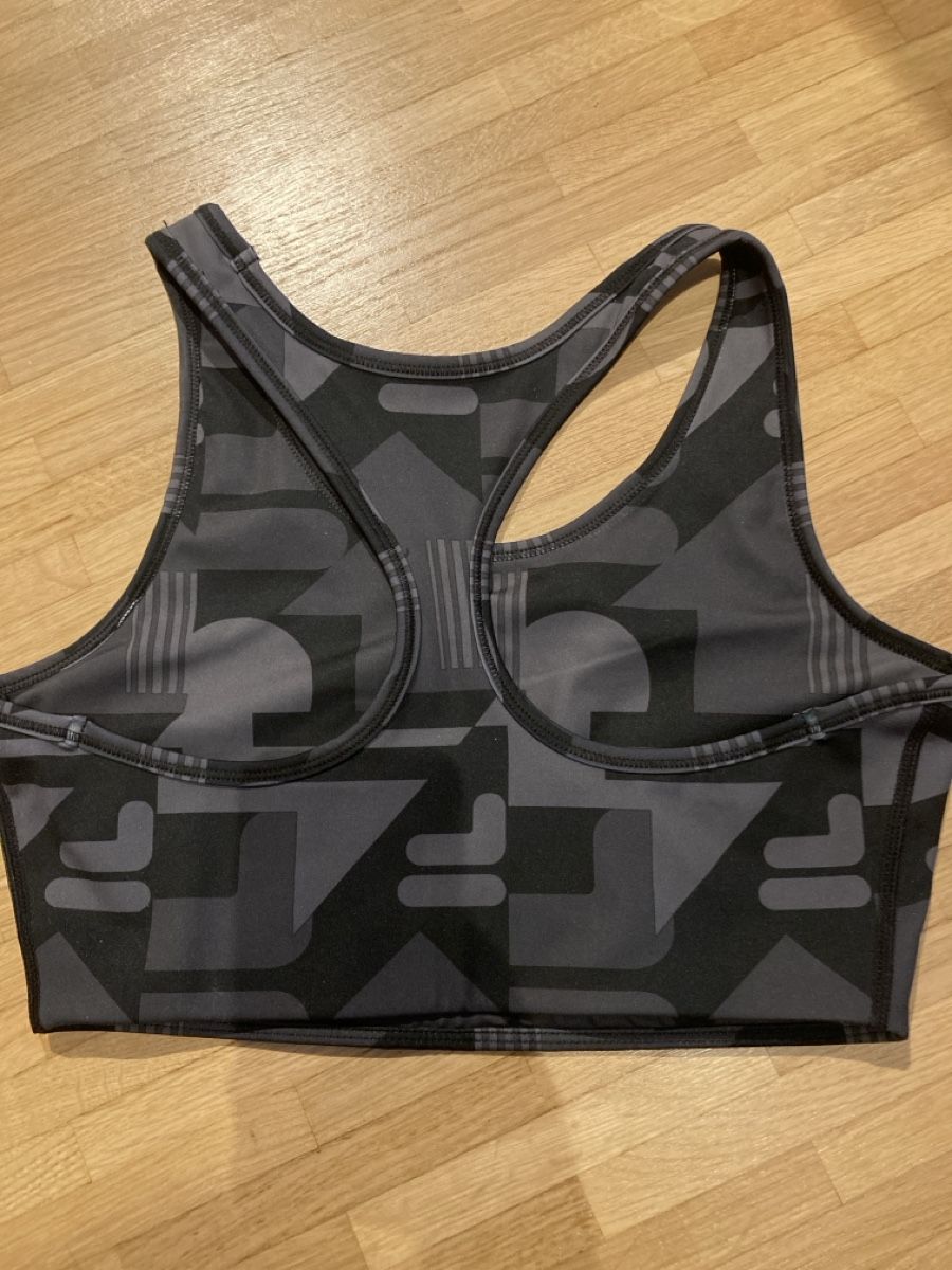 Fila Tops: Sport BH – D'occasion à Urtenen-Schönbühl par ale_b97 1