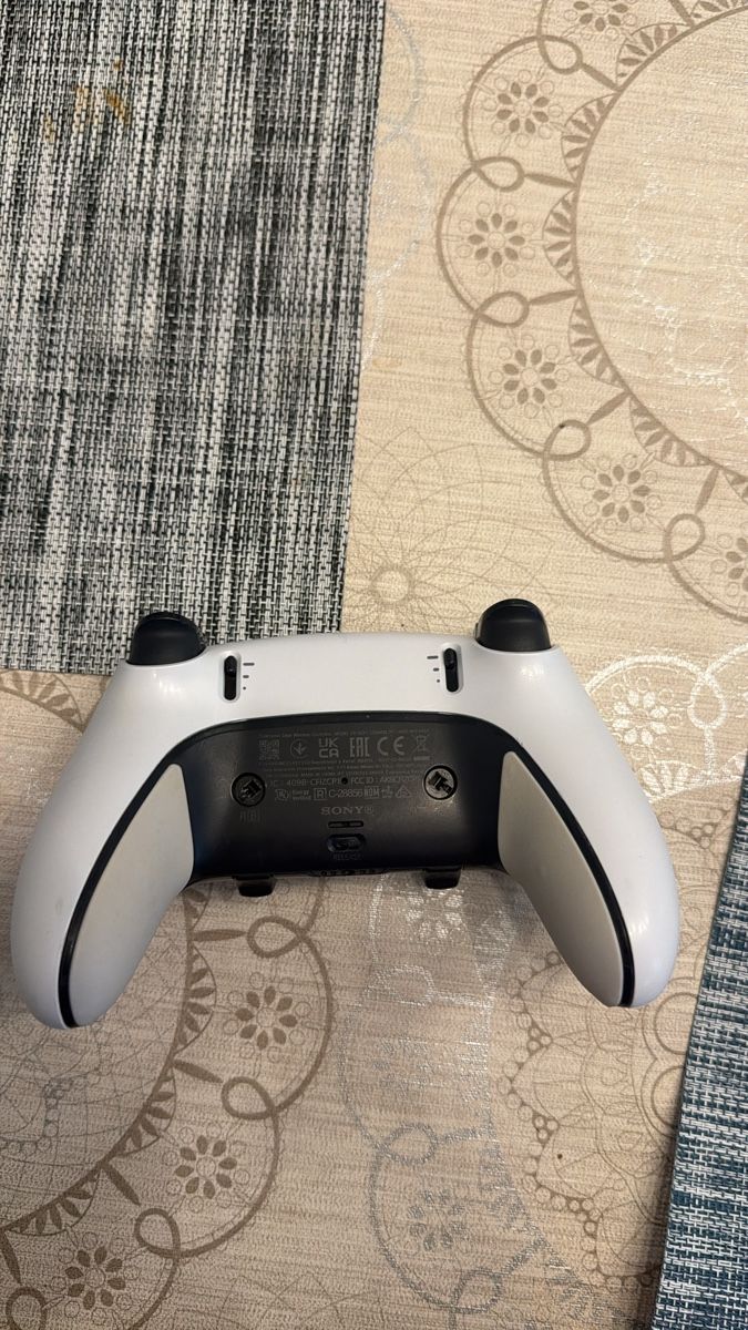 Sony Konsolen: Sony PlayStation 5 Konsole  – Gebraucht aus Rorschach von ade_2yz9 5