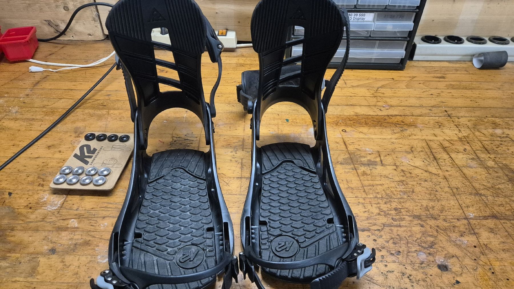Attacchi: Snowboard Bindung K2 Sonic  – Usato da Bönigen venduto da liv_8fpx