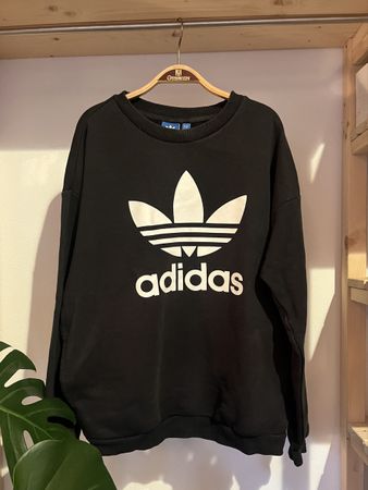 Adidas Sweatshirt mit Vintage Look