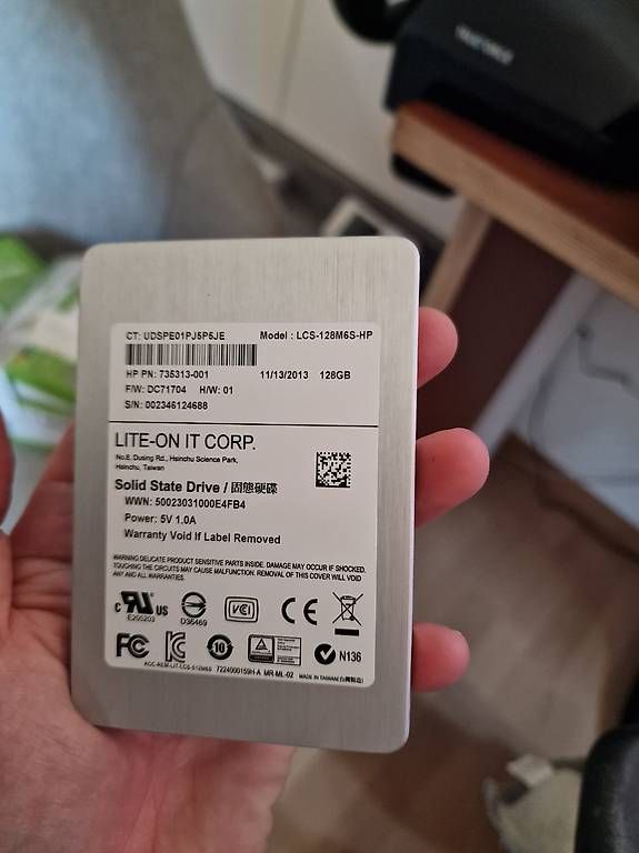 Harddisks: Disque dur ssd 128gb – Gebraucht aus Villaz-St-Pierre von Rubytys 3
