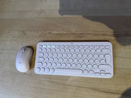 Logitech M220 + K380