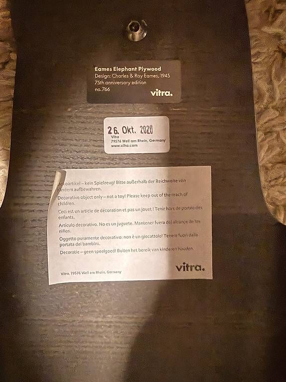 Vitra Hocker: Vitra Eames Elephant Plywood – Gebraucht aus Winterthur von Guki 2