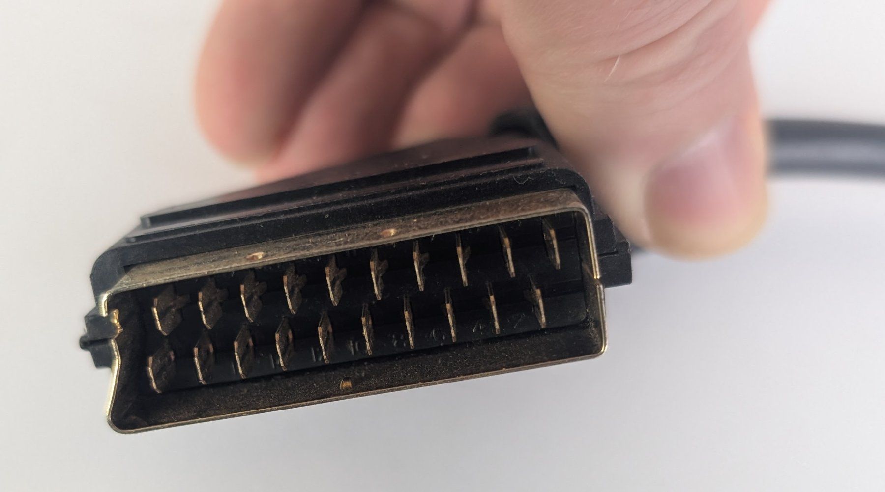 Unità & Adattatore: SCART Verteiler - 2 Anschlüsse – Usato da Zürich venduto da axolottchen 4