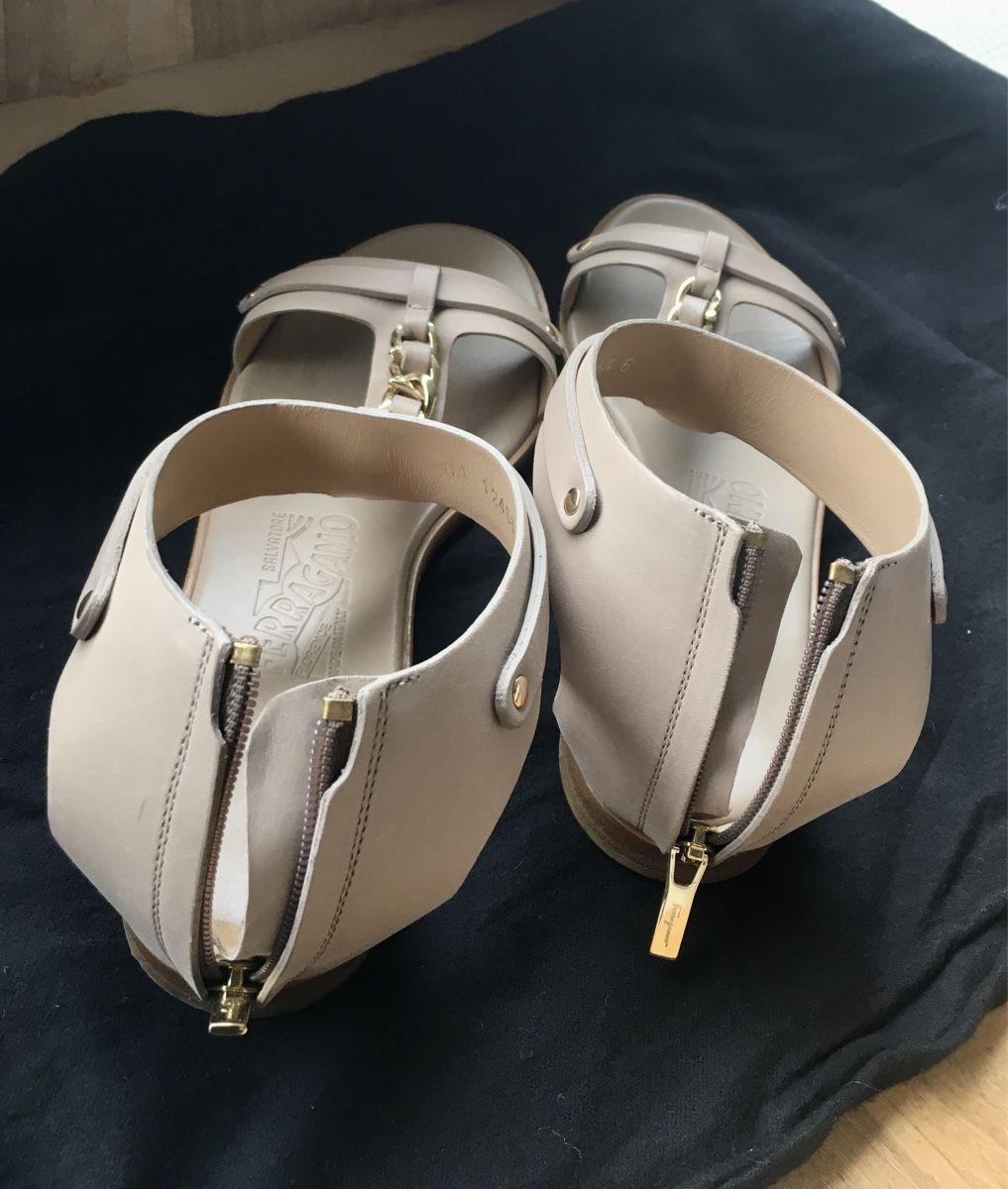 Salvatore Ferragamo Scarpe da donna: Salvatore Feragamo, Sandale, Gr. 37 – Nuovo (secondo la descrizione) da Wädenswil venduto da CHms2009 2