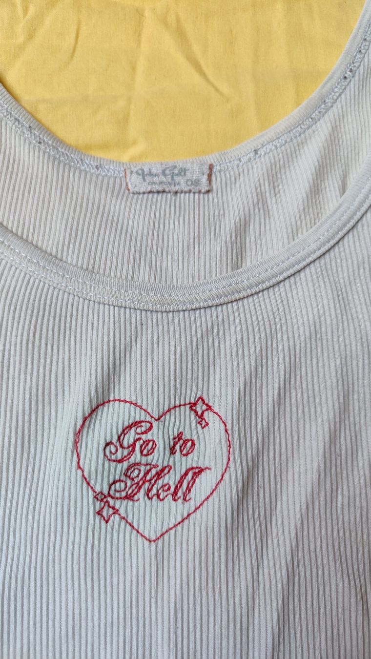 Brandy Melville Top: Träger-Shirts, Gr. S&M, neu! – Nuovo (secondo la descrizione) da Brüttisellen venduto da nic_xm7s 3