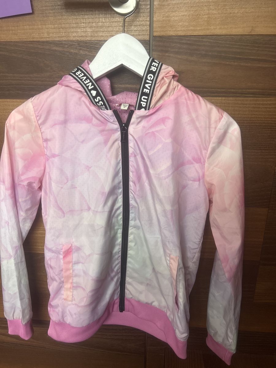 Guess Giacche & Cappotti: Guess leichte Übergangsjacke 152 – Nuovo (secondo la descrizione) da Maloja venduto da liv_5gzx