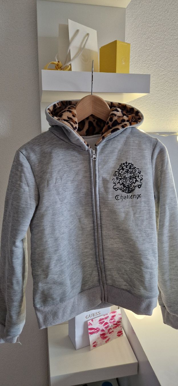 Maglioni & Felpe: Warmer Kinder Pullover, XS, ungetragen! – Nuovo (secondo la descrizione) da Laupen BE venduto da sjh_sen33