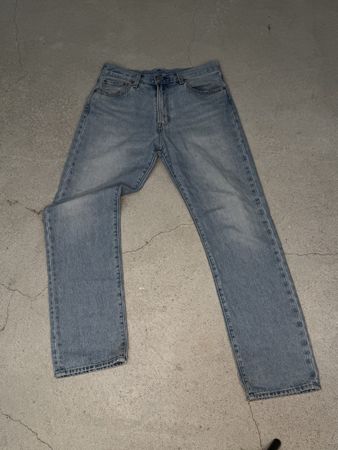 Levi's 551 Premium Jeans Blau - Straight Fit Denim
