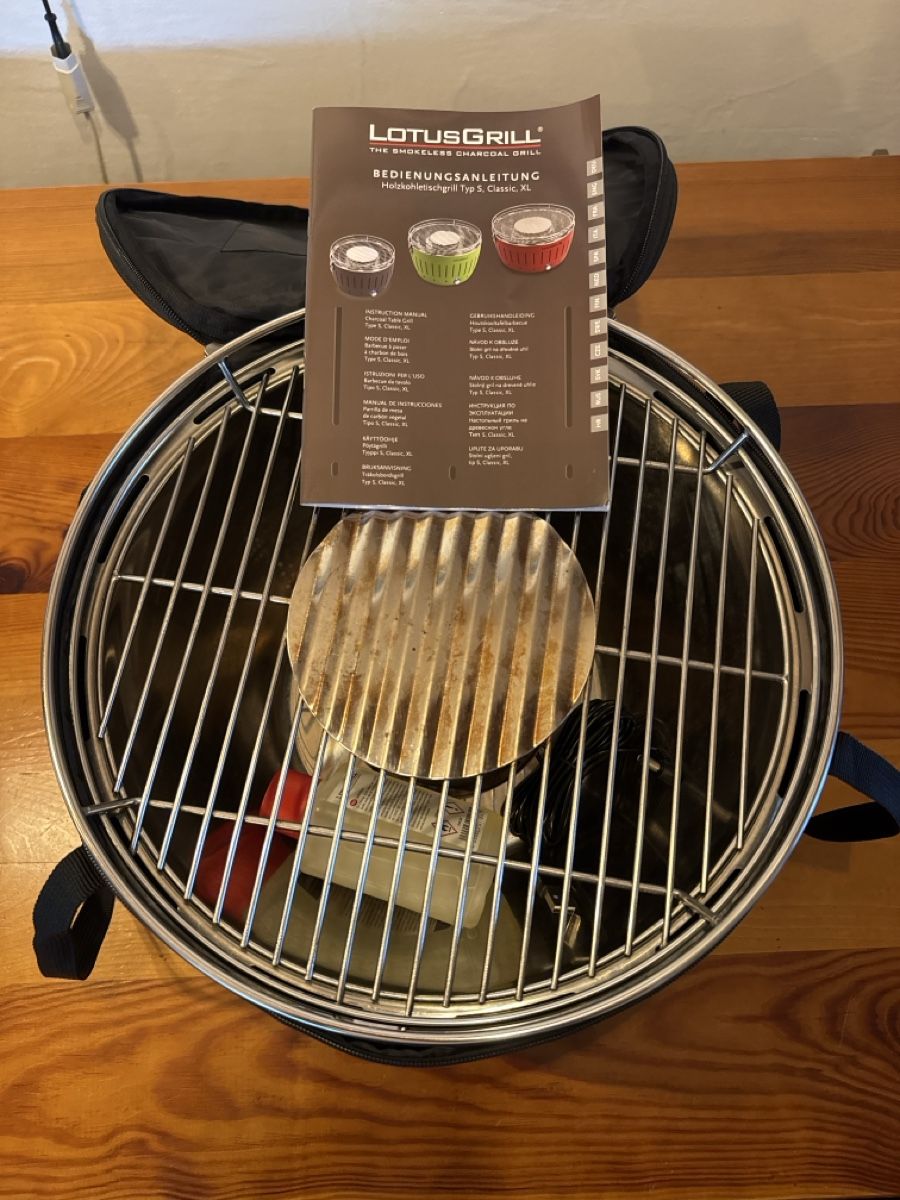 Grils: Lotus Grill Classic G340 – D'occasion à Stetten par LouieR.