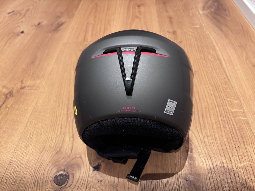 Caschi: Giro Ski Helm Fis, M – Usato da Mollis venduto da zekke4 2