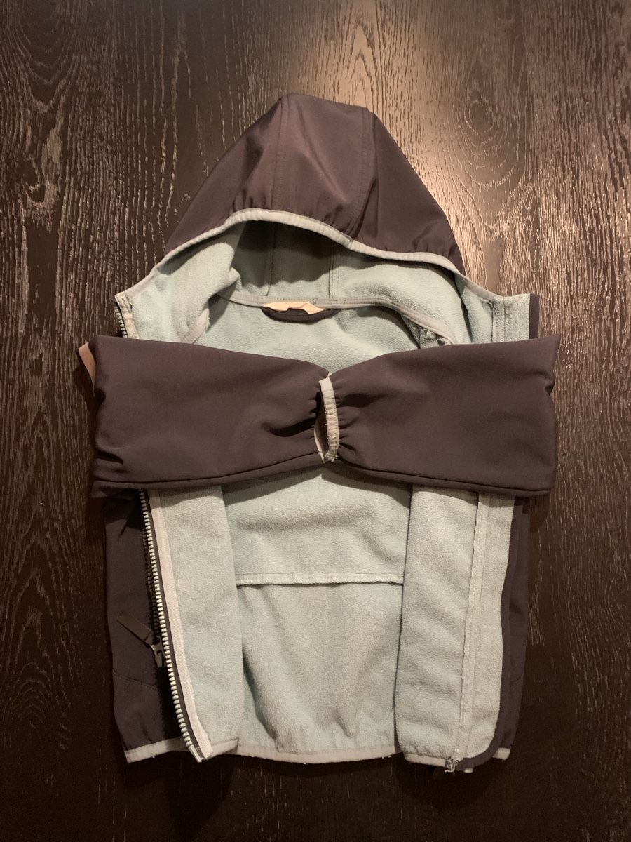 Jacken & Mäntel: Softshelljacke Migros Gr. 98/104 – Gebraucht aus Klosters von ari_6y9m 6