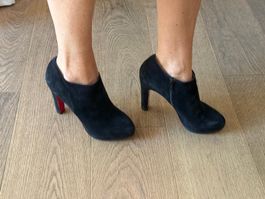 Christian Louboutin Stiefeletten, Schwarz, Gr. 38.5