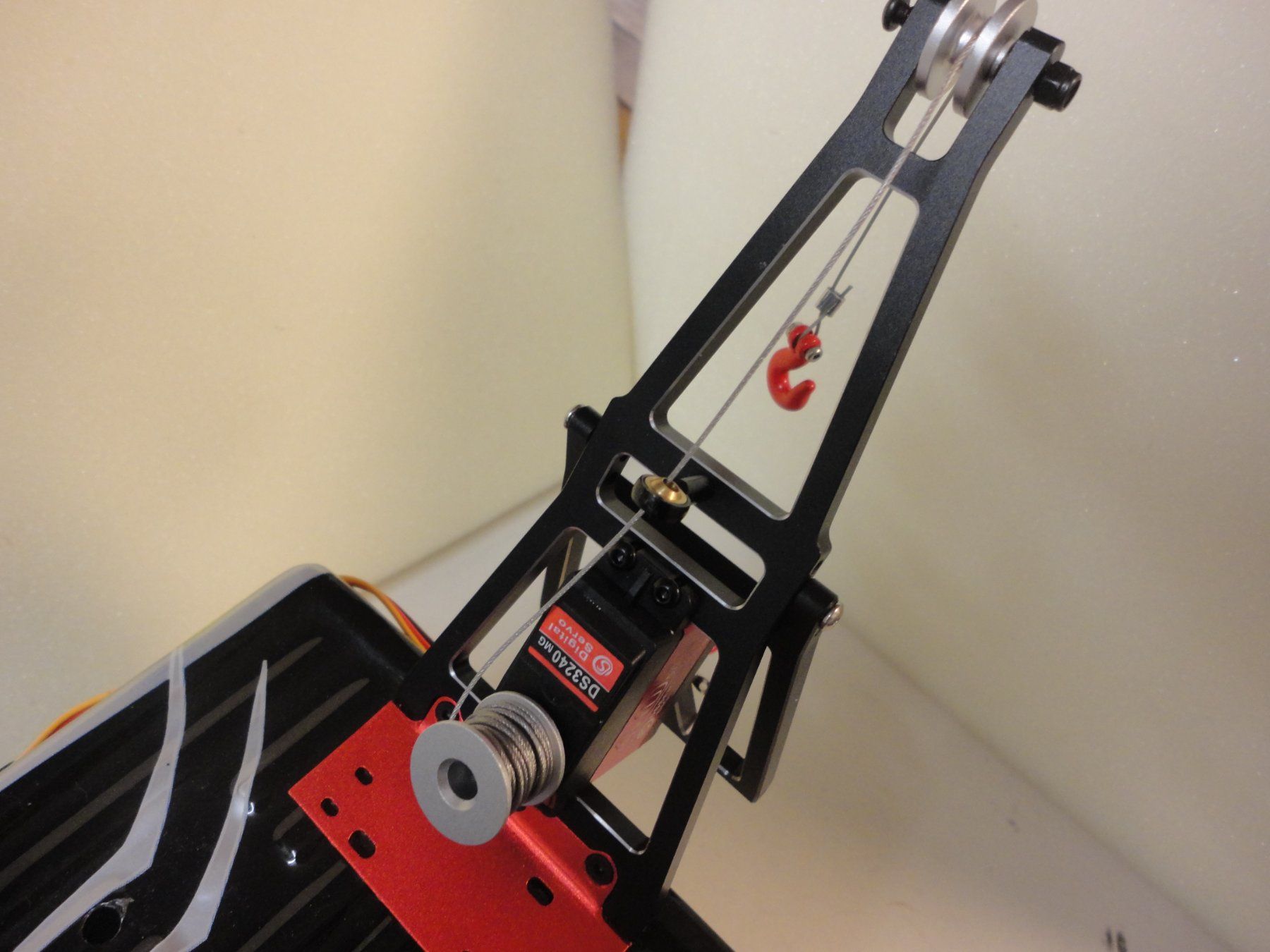 Autre stockage et transport: RC Modellbau Kran / Winde, Neu, – Neuf avec emballage d'origine à Horgen par RcModell 5