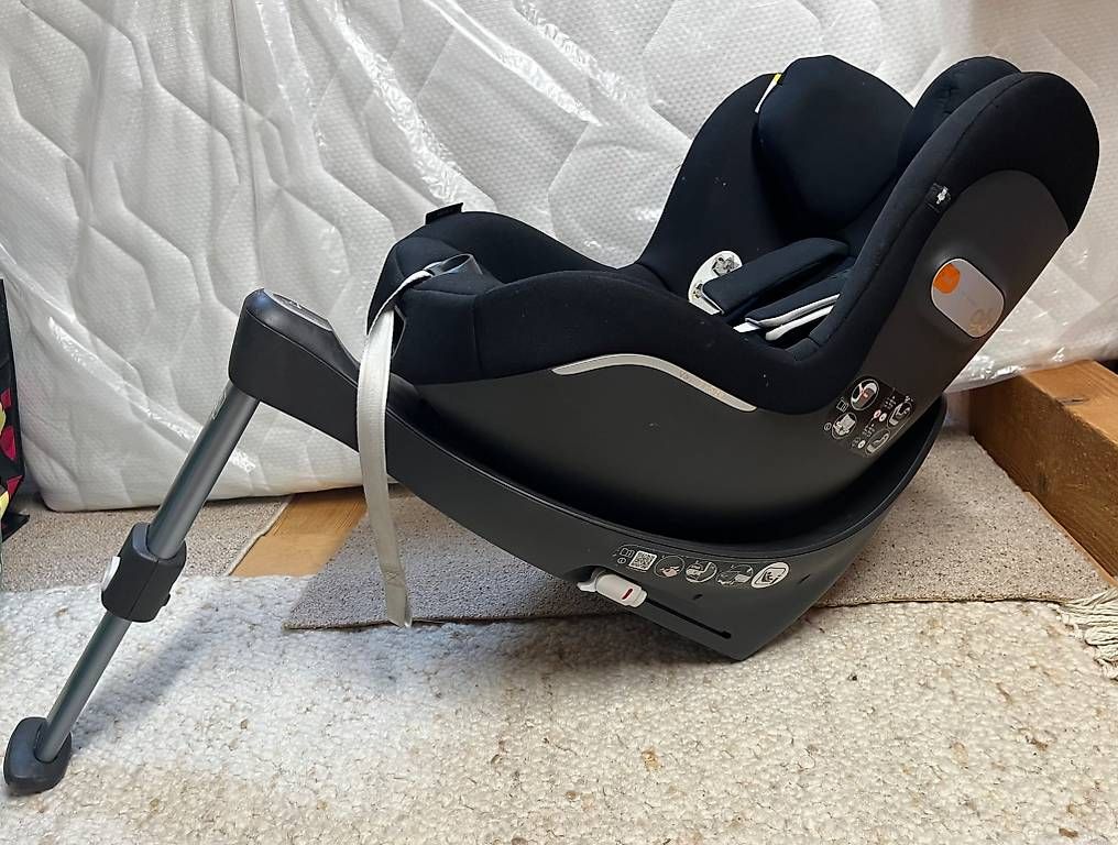 Seggiolini per auto: Good Baby Vaya 2 i-Size – Usato da aegerten venduto da Pawe3 2