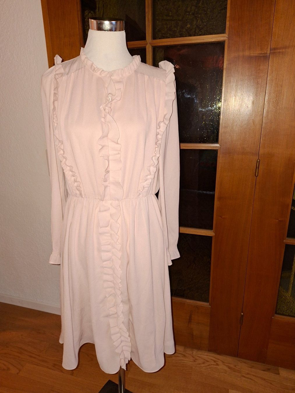Vestiti: MarcCain Kleid mit Rüschen rosa – Nuovo (secondo la descrizione) da Unterentfelden venduto da hofa01