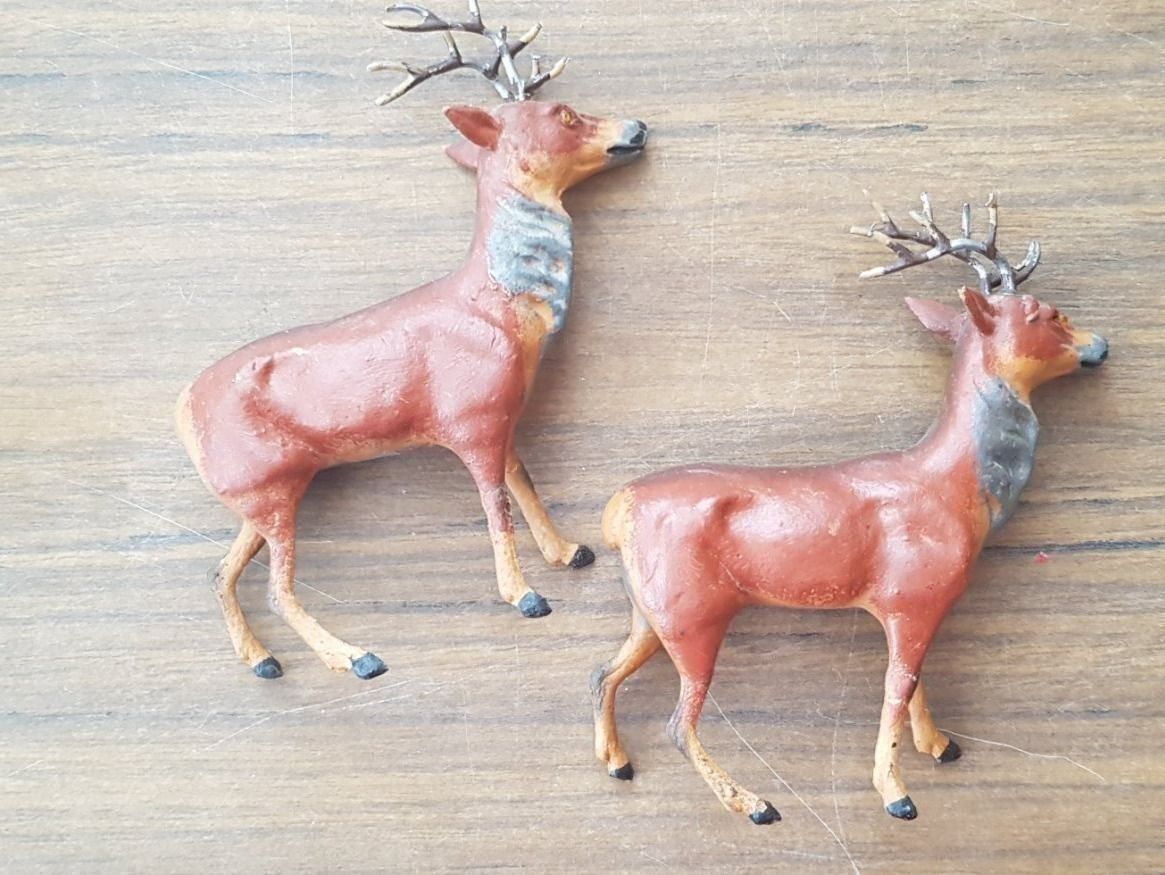 Figuren: Tierfiguren antik - Hirschen 2 Stück – Gebraucht aus Mörschwil von wunderkiste44 3
