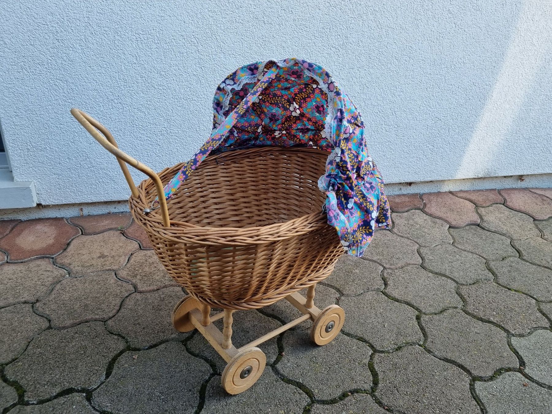 Puppenwagen: kleiner Bäbiwagen – Gebraucht aus Bözberg von heinz-d