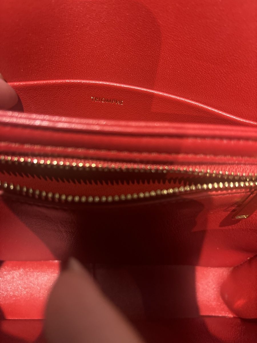 Celine Borse da donna: Sac Celine Triomphe rouge magnifique – Nuovo (secondo la descrizione) da Pieterlen venduto da tha_q8qg 7