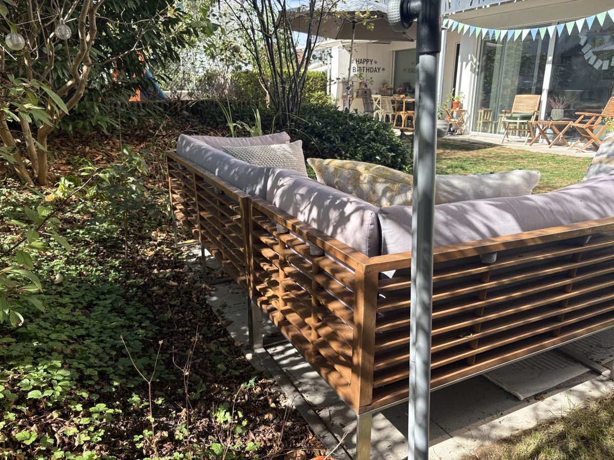 Divani: Gartenlounge Ecksofa Holz und Metall hellgrau gebraucht – Usato da Ehrendingen venduto da ronnym 4